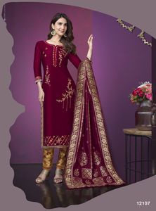 Dernière Tendance Nouvelle Arrivée Designer De Haute Qualité Fancy Silk Organza Daman Work Kurti Et Pantalon Avec Dupatta Au Prix De Gros - Product Image 5