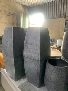 Pot de fleur en fibre de verre de style vietnamien personnalisé du fabricant direct pour la maison et le jardin à utiliser - Product Image 2