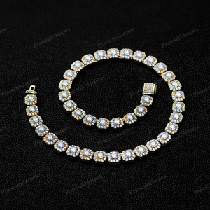 Collar de diamantes de tenis agrupados al por mayor de 10mm personalizado VVS Moissanite S925 plata esterlina con chapado en oro para hombres y mujeres - Product Image 3