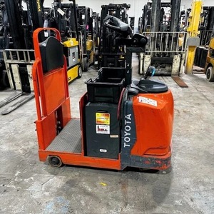 Mini tracteur électrique de remorquage avec moteur puissant et longue durée de vie de la batterie Acheter maintenant - Product Image 1