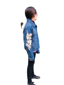 2024 automne nouvelle femme bras patché dames bleu personnalisé Jean femmes respirant Denim veste Collection hiver - Product Image 4
