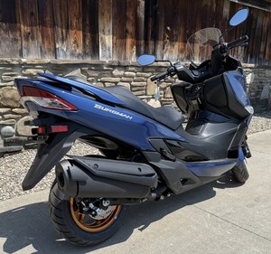 ข้อเสนอที่ดีที่สุด รถมอเตอร์ไซค์สกู๊ตเตอร์ Burgman 400 รุ่นใหม่ปี 2026 - Product Image 2