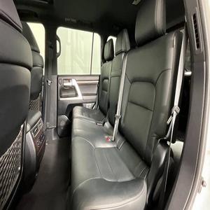 ¡Oferta Imperdible! Toyota Land Cruiser Heritage 2020 Súper Limpio, 5.7L V8 381hp, Tracción Total, Automático, Color Blanco Nieve, SUV de Lujo - Product Image 4