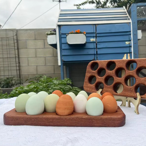 Estantes de madera para huevos de alta calidad con un marco resistente y duradero Solución de almacenamiento práctica para huevos mientras complementa la cocina - Product Image 1