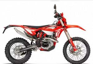 Moto tout-terrain FOR-Beta 350 RS 2026 PRÊTE À LA VENTE – Prête à la route - Product Image 6
