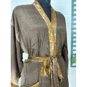 Kimono Vintage de Crepé de Seda, Ligero y Lujoso, Bata Suave y Cómoda, Regalo Perfecto para Mujer, para Usar por la Noche, Tejido de Seda - Product Image 4