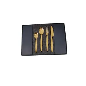 Ensemble de couverts plaqué or de qualité supérieure au look élégant, parfait pour les tables de mariage et les repas raffinés d'occasions spéciales - Product Image 1