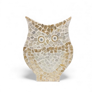 Figurine d'Halloween en nacre faite à la main élégante, décoration de luxe, centre de table naturel en provenance du Vietnam - Product Image 1