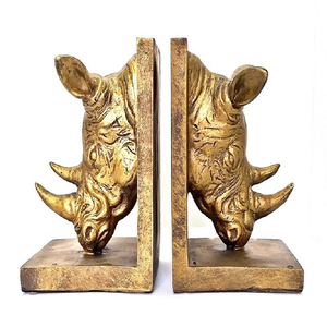 Porte-livres singe doré ludique, ajoutant du caractère à n'importe quelle pièce. Disponible aux prix de gros. - Product Image 2