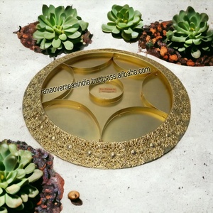 Bandeja de acrílico Seccional de siete compartimentos de lujo de alta calidad, bandeja de servicio dividida de hierro de gran venta para almacenamiento de frutas secas - Product Image 6