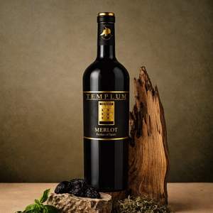 Vino Tinto Templum Añejado en Roble, 100% Merlot, 13% ABV, 4 Meses de Añejamiento en Roble, Vino Blanco Español, 750ml - Product Image 2