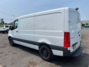 Mercedes-Benz Sprinter 2500 144 Crew SUV RWD Diesel Automatique 2024 - (Occasion - Excellent État) Démarrage à Distance Bluetooth - Product Image 3