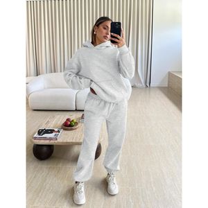 Survêtements décontractés 2 pièces pour femmes printemps et automne Sweatshirts à col montant Survêtement élégant et confortable pour femmes - Product Image 5