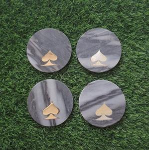 Dessous de verre en résine verte et bois de manguier avec support pour le bureau, le café et la salle à manger pour le mariage en plein air - Product Image 3