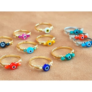 Anillos Chapados en Oro Estilo Boho con Cuentas Vibrantes para Reventa de Joyería Corporal de Moda - Product Image 2