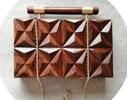 Bolso de mano de madera de acacia natural hecho a mano para mujeres y niñas, bolso elegante de madera para bodas y fiestas, nuevo diseño y precio económico. - Product Image 5