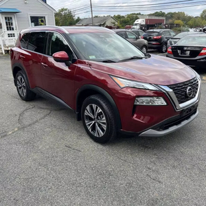 Nissan Rogue SV Usado del 2021 - Product Image 1
