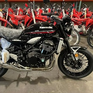Venta asequible 2025 Kawasakis Z900RS 948cc motor de 4 tiempos ABS New Street motocicleta lista para enviar a todo el mundo - Product Image 1