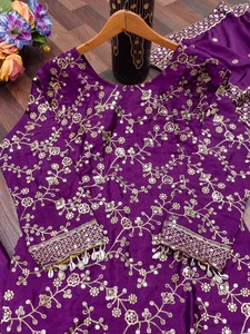 Presentación de nuevo diseñador bordado Chinon Sharara traje con secuencia bordado trabajo Chinon con bordado trabajo Chinon - Product Image 6