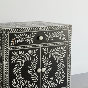 Mesita de noche de lujo con incrustaciones de hueso negro con diseño floral, mesita de noche de tres cajones hecha a mano - Product Image 5