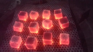 Carbón de Cáscara de Coco de Alta Calidad que Mejora la Experiencia de Fumar Hookah Indonesia, con una Combustión Más Duradera - Product Image 6