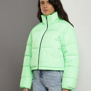 OEM grueso de moda de las mujeres chaquetas de invierno Satén Puffer Abrigos con Shearling Diseño de cuero impreso al por mayor de diseño superior - Product Image 2