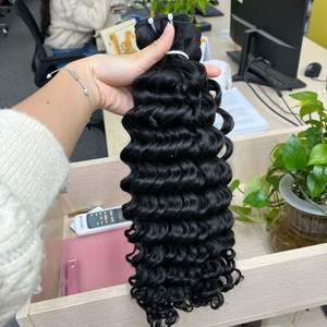 Vente en gros de cheveux ondulés vierges 100% de haute qualité Grand stock de cheveux humains bruts vietnamiens teints en trame naturelle Style ondulé - Product Image 2