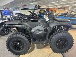 Outlander Backcountry 1000R 2026, Multicam, Camuflaje Oscuro - Product Image 2