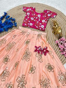 Conjunto de Lehenga Choli Étnico de Diseño para Niñas, Corte en A, Largo Midi, Bordado, Clásico Floral, 100% Seda, Estilo Vintage, Tallas de 6 Meses a 15 - Product Image 5
