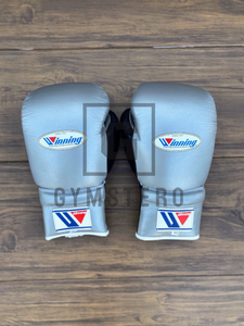 GYMSTERO Ensemble de boxe professionnel en cuir personnalisable de qualité supérieure, avec protège-doigts intégral, réglable par fermeture auto-agrippante et lacets, pour arts martiaux - Product Image 5