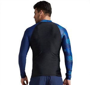 Livraison rapide Sportswear Rash Guard pour adultes Sublimation personnalisée imprimé à manches longues extensibles Rash Guards en meilleure vente - Product Image 3