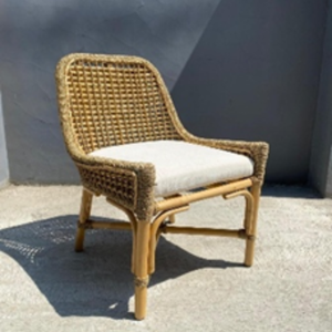 เก้าอี้เครื่องเรือนแบบอินโดนีเซียเก้าอี้สานผสมหญ้าทะเลใบกล้วยเก้าอี้โรงแรมทำจากไม้สักและหวาย - Product Image 1