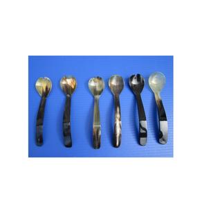 Cuillère en corne de buffle Outils de cuisine Corne de service à salade Cuillère à mélanger cuillère à dîner avec produit en vente - Product Image 1