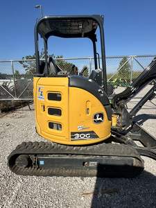 Meilleure mini-pelle Deere 30G EPA, 3 tonnes, 4 tonnes, moteur Kubota, pelle sur chenilles, mini-pelle agricole, mini-excavatrice avec godet à pouce - Product Image 6