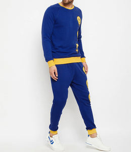 เซ็ตเสื้อสเวตเตอร์คอกลมของผู้ชายสำหรับฤดูใบไม้ร่วงเสื้อกันหนาวกีฬาบุขนแกะลายพิมพ์โลโก้กางเกงลำลองทรงหลวม - Product Image 4