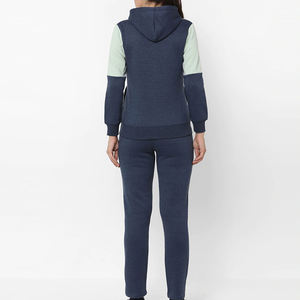 Service OEM personnalisé – Survêtements d'hiver à capuche pour femmes – Couleur unie, légers, respirants, séchage rapide, style streetwear - Product Image 3