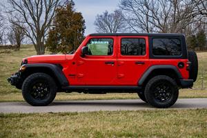 Jeep Wrangler Unlimited Willys 4x4 2022 - Product Image 2