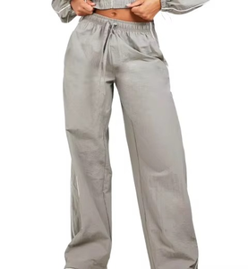 Conjunto Deportivo Gris para Mujer, Manga Larga, Diseño Sólido, Sudadera Casual con Media Cremallera y Pantalones con Bolsillos Laterales - Product Image 4