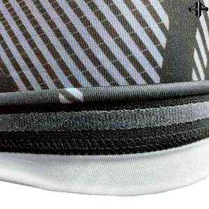 Nuevos adultos hombres Rash Guard hecho a medida Spandex y poliéster para venta al por mayor Rash Guard hombres de manga larga para hombres - Product Image 6