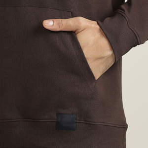 Conjunto Deportivo Urbano para Hombre, Tejido de Secado Rápido y Cómodo, con Pedrería, Sudadera con Capucha y Pantalones Deportivos Estampados a Precio Económico - Product Image 4