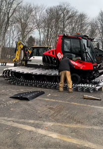 Machine à neige à chenilles de gros pour l'industrie, avec moteur et transmission, haute performance de compression de la neige - Product Image 6
