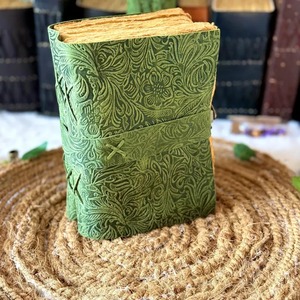 Gran Grimoire Vintage diario de cuero hecho a mano antiguo Deckle Edge papel hermoso jardín flor en relieve libro de sombras DND - Product Image 6