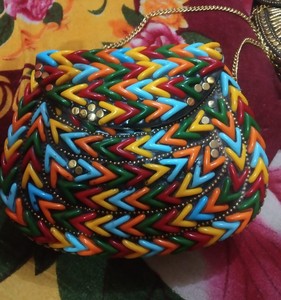 กระเป๋าคลัทช์โซ่โลหะโมเสกสำหรับสุภาพสตรีงานฝีมือนานาชาติงานหัตถกรรมกล่องหลากสีกระเป๋าสะพายข้าง - Product Image 5