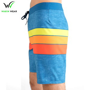 กางเกงชายหาดว่ายน้ำขาสั้นสำหรับผู้ชายพิมพ์ลายผ้าเนื้อนุ่มแบบทำมือสไตล์ใหม่ล่าสุด - Product Image 5