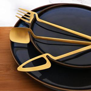 Ensemble de couverts en bois unique, design géométrique moderne, luxe mat, ensemble de couverts de mariage, carré créatif - Product Image 4