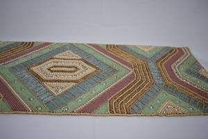 Mantel Individual de Lujo Hecho a Mano con Cuentas Antideslizante y Duradero de MS Handicraft - Product Image 4