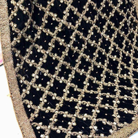 Châles en velours respirant de haute qualité pour femmes, tenue décontractée d'hiver, motif uni, impression personnalisée, marque personnalisée, fabriqué au Pakistan VS-00200