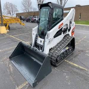 Chargeuses compactes Bobcat T770 d'occasion : machine haute performance pour l'agriculture, l'aménagement paysager et la construction - Product Image 1