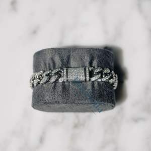 12mm 14K chapado en oro blanco Moissanite & Diamond Prong Cuban Bracelet Fine Iced Hip Hop Style Brazaletes para hombres - Product Image 5