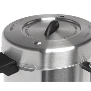 Urne à café Waring Commercial WCU110, capacité de 110 tasses, acier inoxydable, 1500 W - Product Image 3
